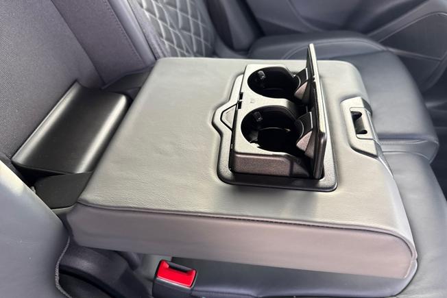 Audi SQ8 Photo 47