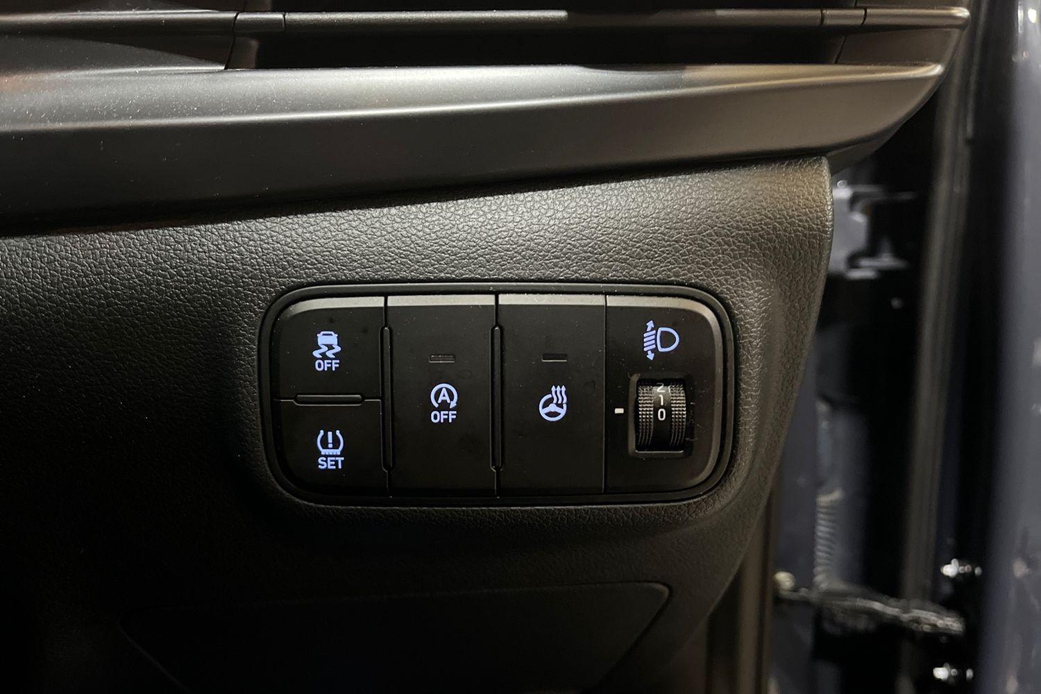 Hyundai BAYON Photo 24