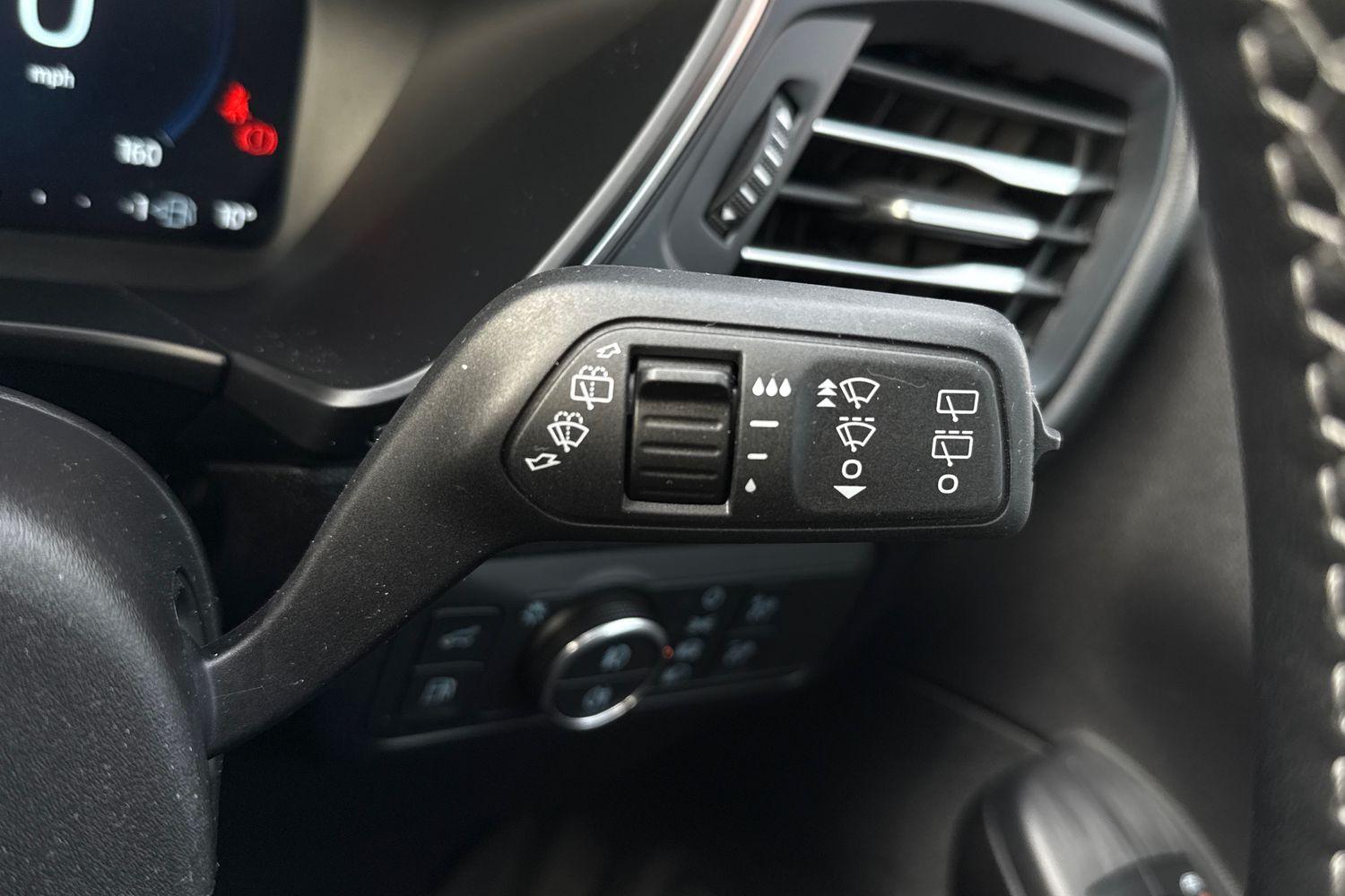 Ford KUGA Photo 14