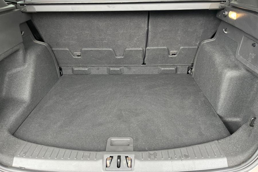 Ford KUGA Photo autoimg-618e2542e5e9e852a7beb04d153488f5874f2cb8.jpg