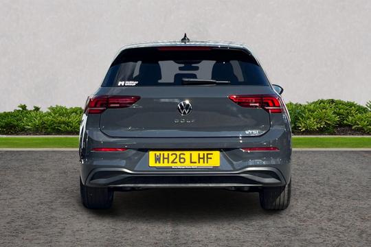 Volkswagen Golf Photo autoimg-6190cfafecae22770369694cef58f78b0a254a7a.jpg
