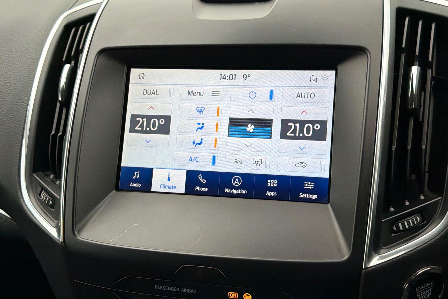 Ford S-MAX Photo 32