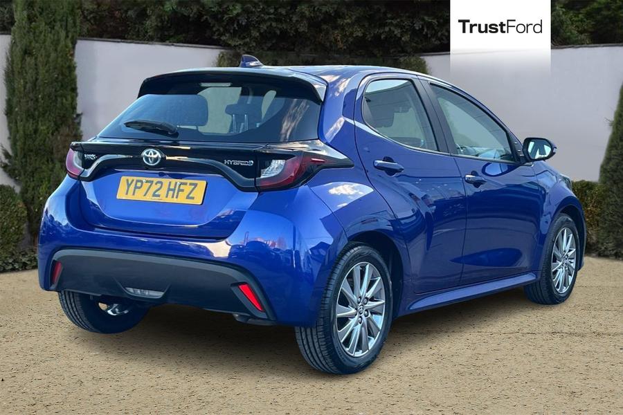Toyota YARIS Photo autoimg-619984349d4e4e2db39a9e92e4a38509831c635f.jpg