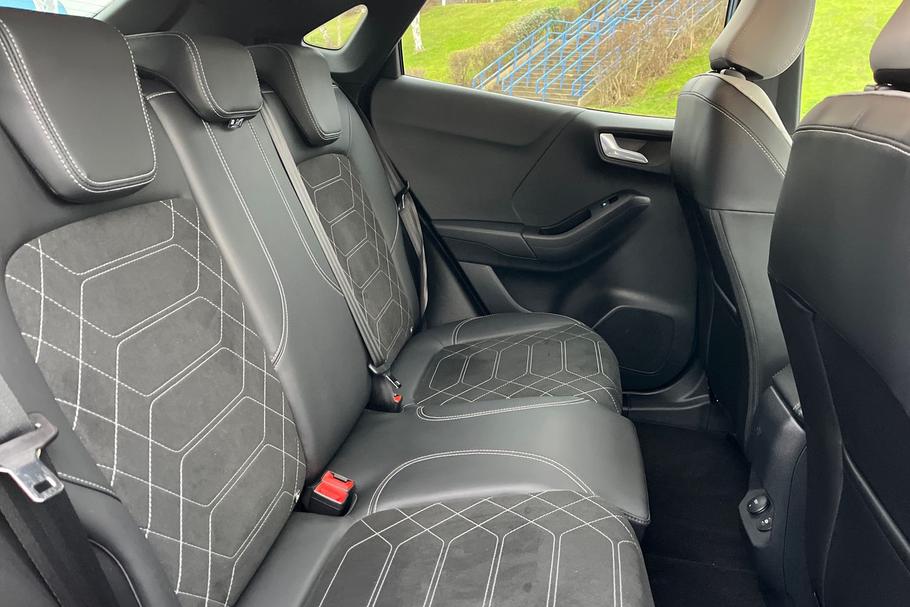 Used Ford Puma Gen-E YF25HUK 37