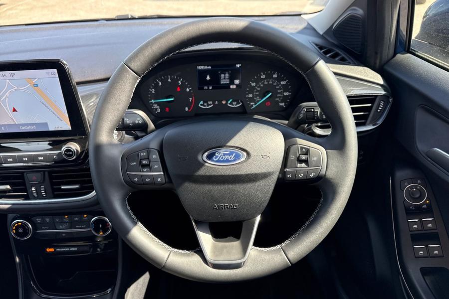 Ford PUMA Photo autoimg-619ea42d46ef0e22308c659a465dbcad69304004.jpg