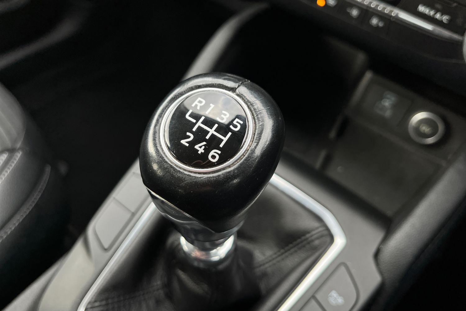 Ford Kuga Photo 32