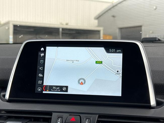 BMW 2 Series Active Tourer Photo 13