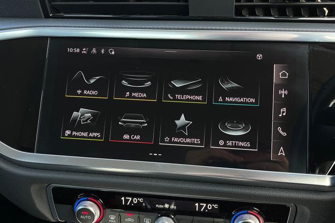 Audi Q3 Photo 13