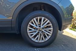 VOLKSWAGEN T-Roc Photo 5