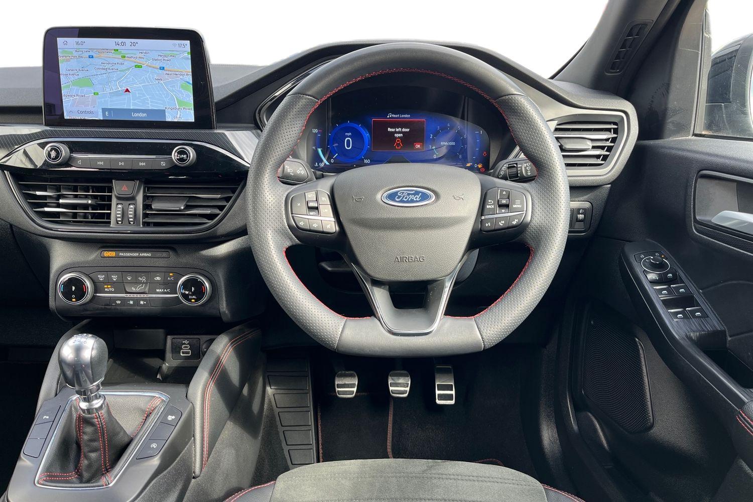 Ford KUGA Photo 10