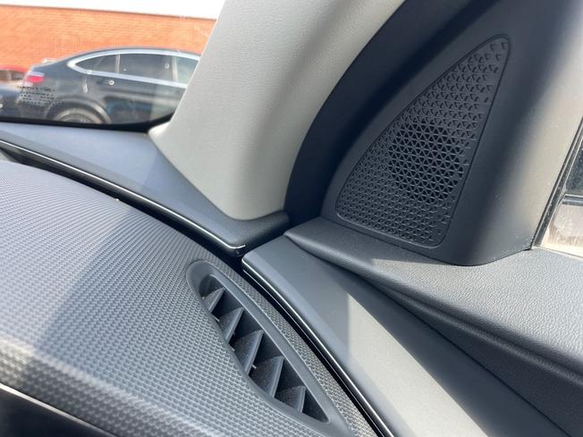 KIA NIRO Photo 29
