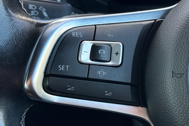 Volkswagen Tiguan Photo 16