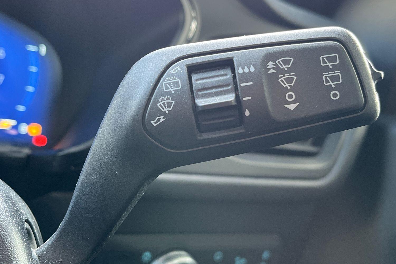 Ford KUGA Photo 14