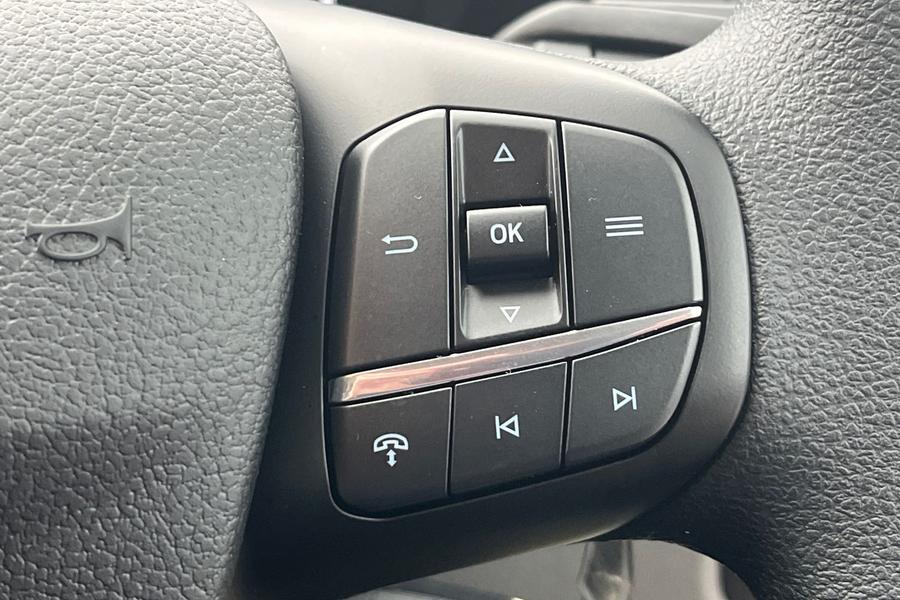 Ford TRANSIT Photo autoimg-61b7b49733bb381ce7d56e0930c4f73dfa58fb9a.jpg