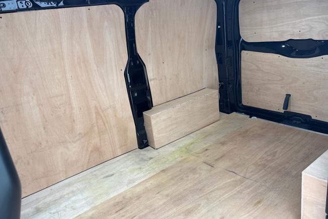 Volkswagen Transporter Photo 9