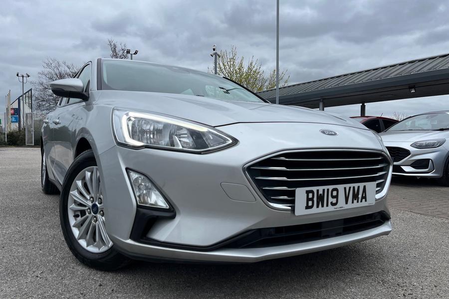 Ford Focus Photo autoimg-61b983c48e0cf89904ca2c65ebcd461c3320224a.jpg