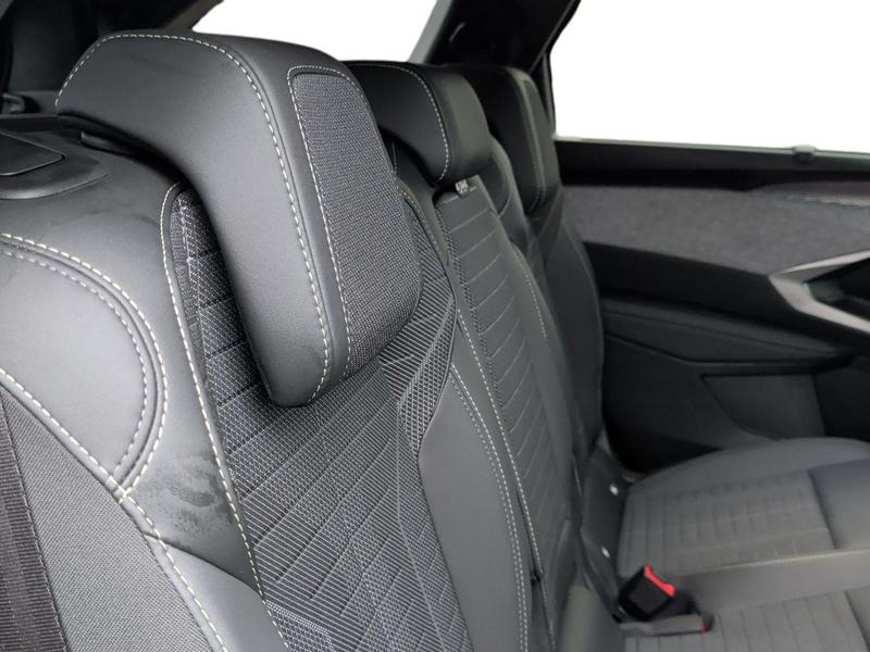 Used Peugeot 5008 KM25OGU 17