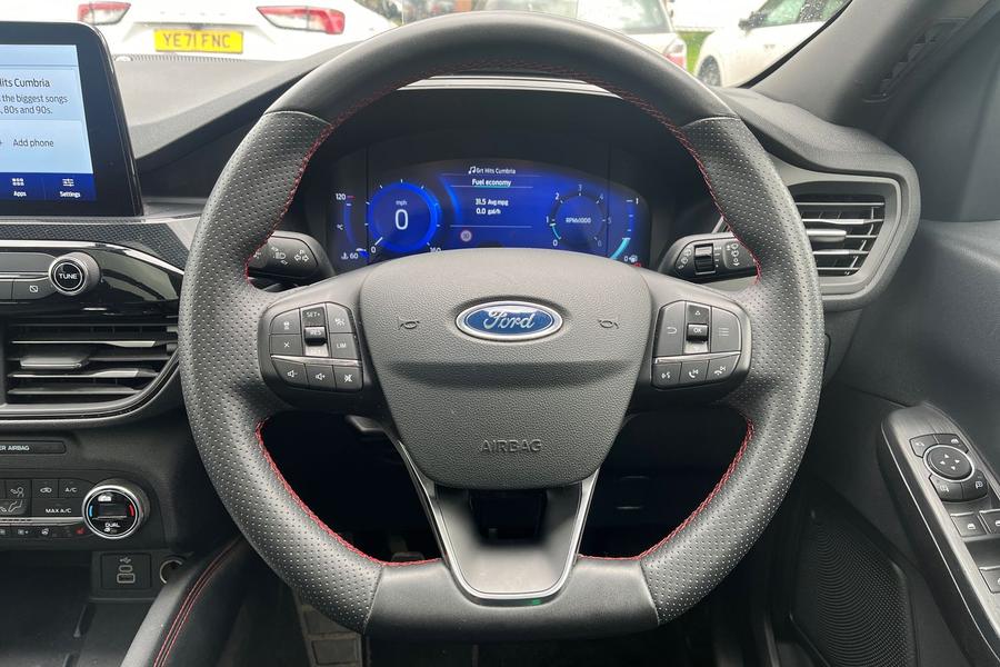 Ford KUGA Photo autoimg-61becf25fc133fddc55a26df9873a66068075c07.jpg