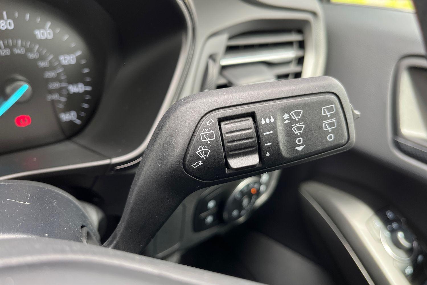 Ford FOCUS Photo 14