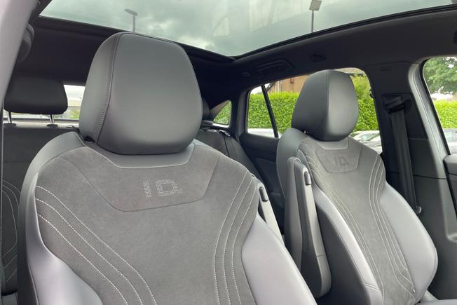VOLKSWAGEN Id.5 Photo 37