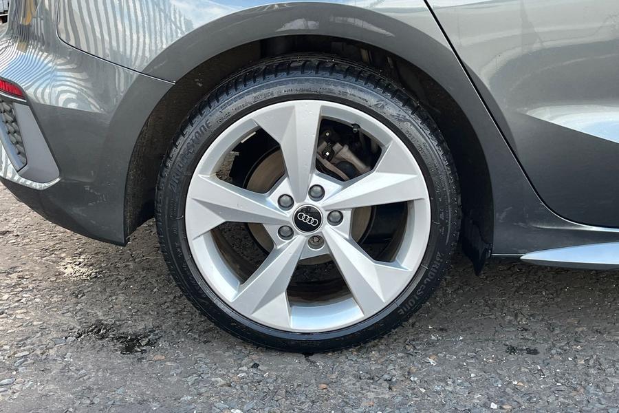 Audi A3 Photo autoimg-61c6e769239a23b8b966fc7257dde9bfb5de55b6.jpg