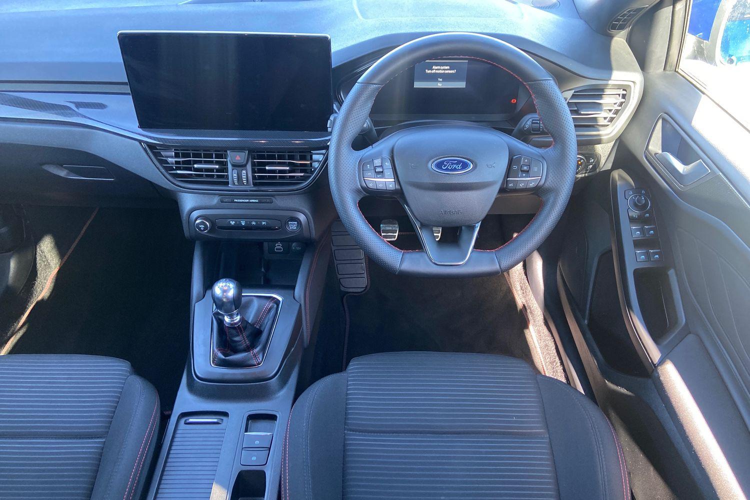 Ford FOCUS Photo 10