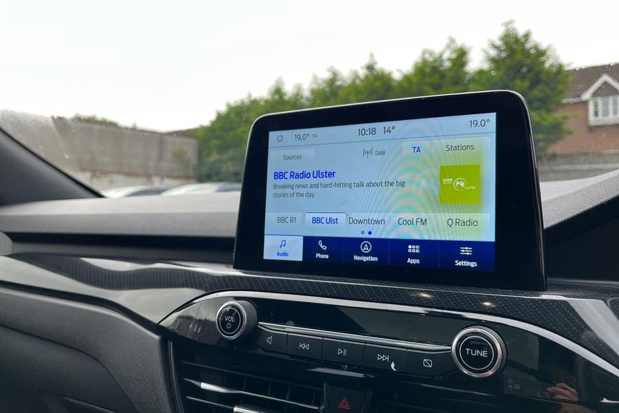 Ford KUGA Photo autoimg-61d1ac3dec7ba6937f87adcb993938c1885fc614.jpg