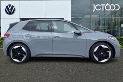 VOLKSWAGEN ID.3 Photo 4