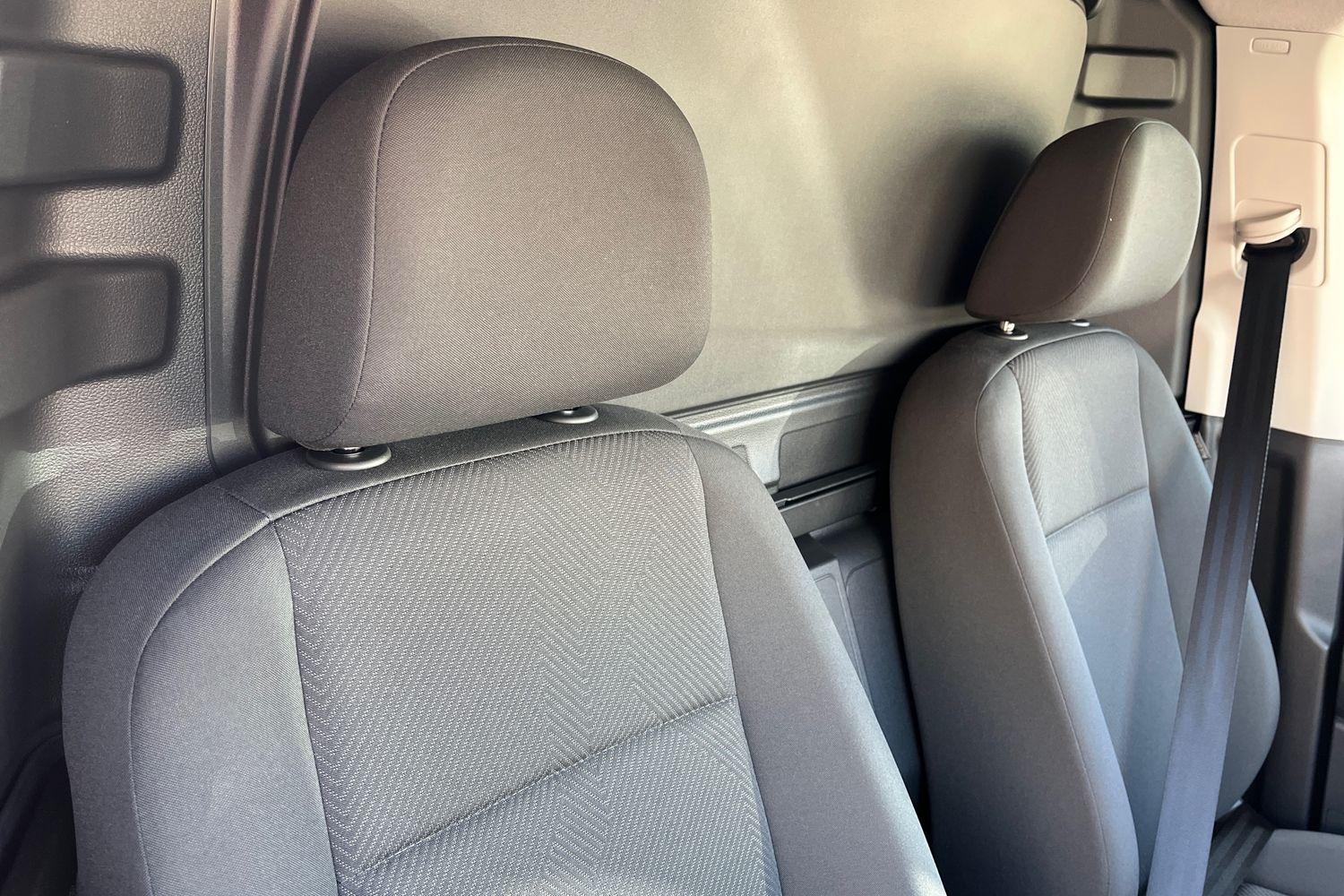 Ford TRANSIT CONNECT Photo 30
