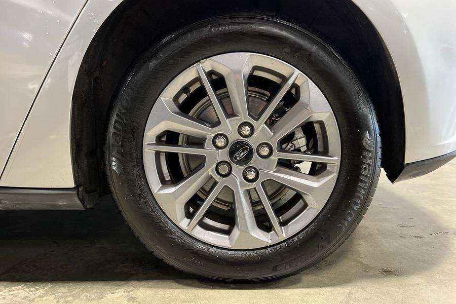 Ford FOCUS Photo autoimg-61e1cc193159f709608e94a390c2f7b98cff477a.jpg