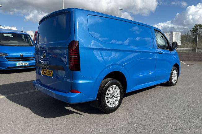 VOLKSWAGEN Transporter Photo 35