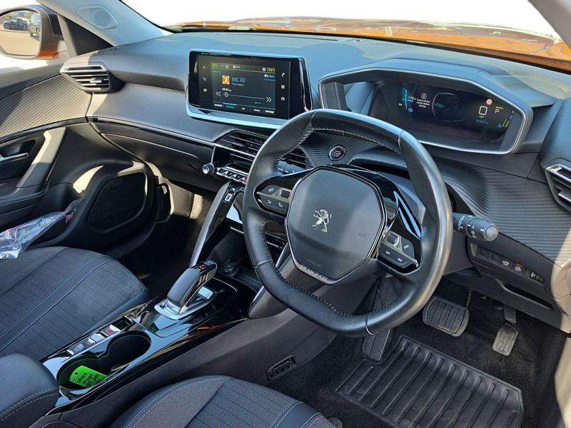 Used Peugeot E-2008 YB71SKU 10