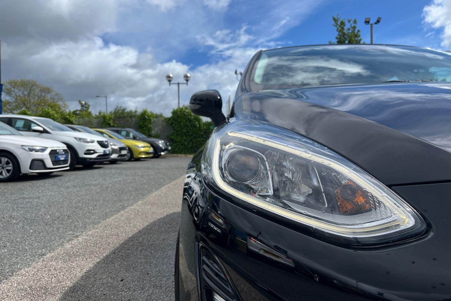 Ford FIESTA Photo 39