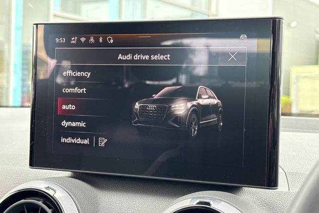Audi Q2 Photo 31