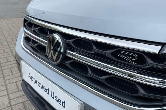 VOLKSWAGEN T-Roc Photo 50