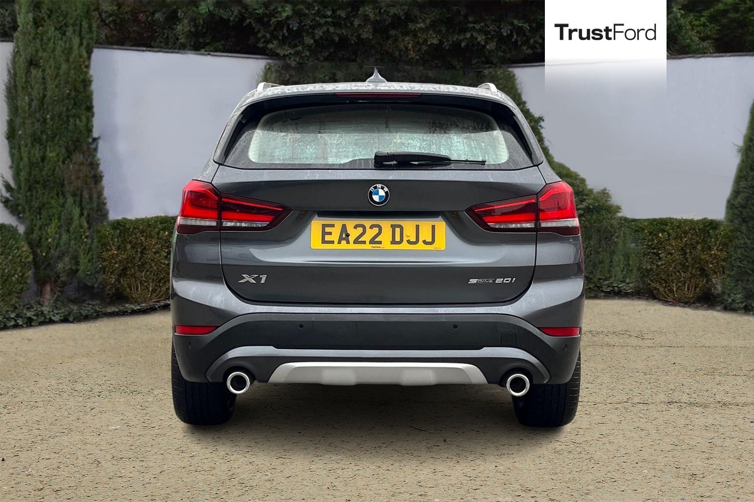BMW X1 Photo 6