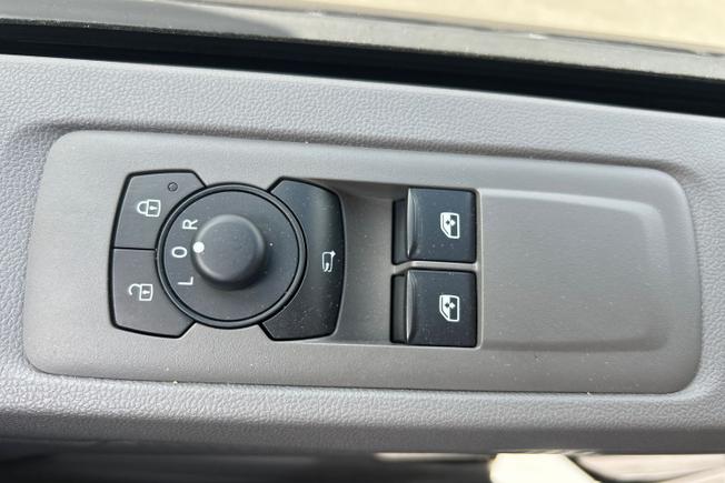 Volkswagen Transporter Photo 41