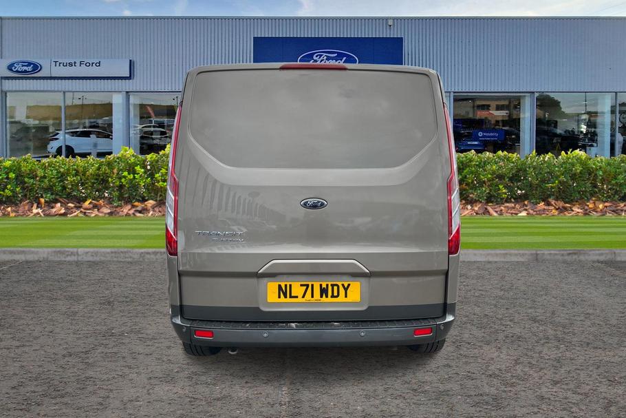 Used Ford TRANSIT CUSTOM NL71WDY 12