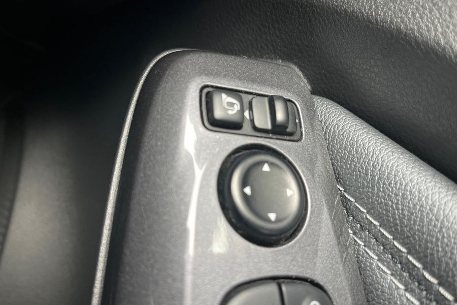 Nissan Juke Photo autoimg-61ff203b48e8cb372d17445a7e4544fa094082cc.jpg