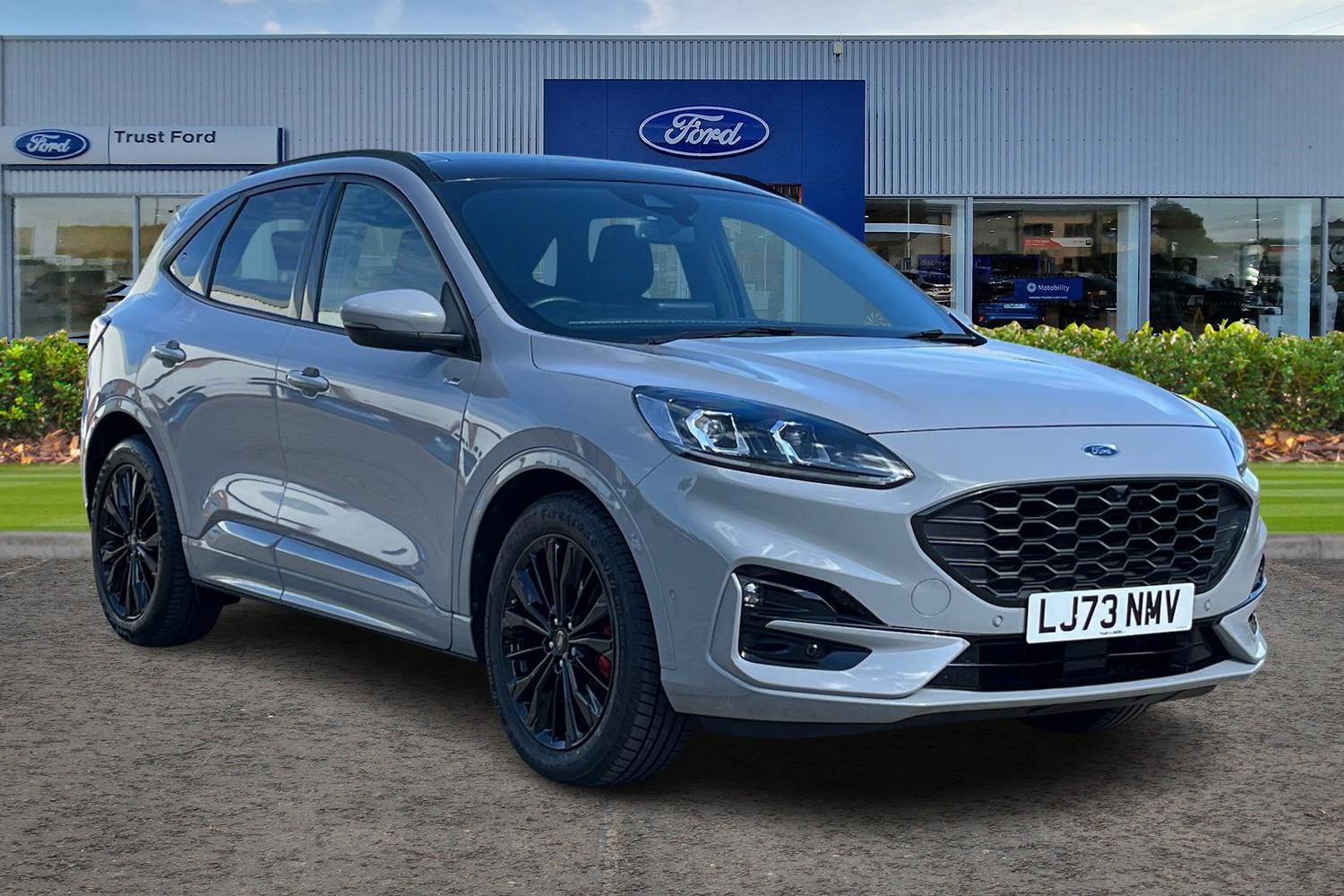 Ford KUGA Photo 0