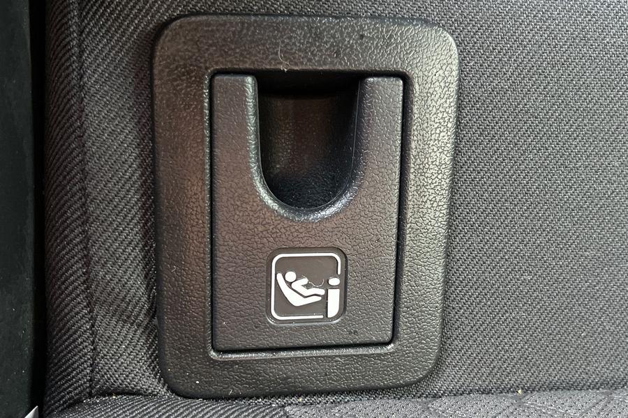 Toyota C-HR Photo autoimg-62016c8938b5f95b35152947925c024fb7314940.jpg
