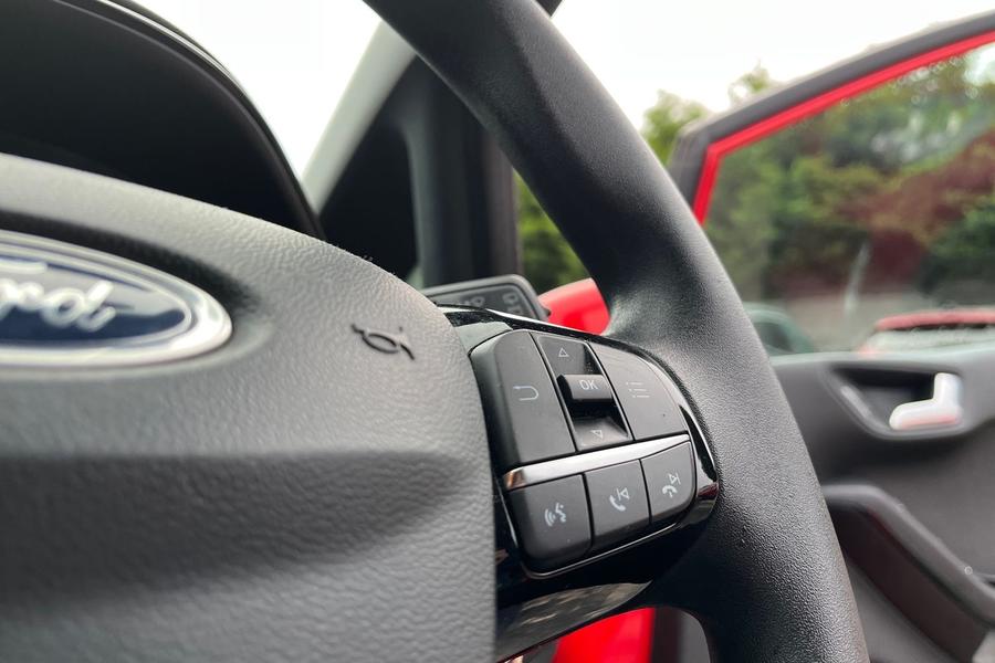 Ford FIESTA Photo autoimg-6202e0c8f3b289449a96fe9a71c7deba25394c3a.jpg