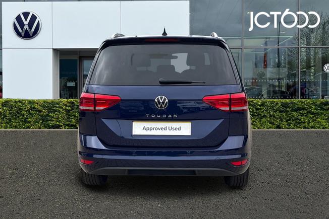 VOLKSWAGEN Touran Photo 7