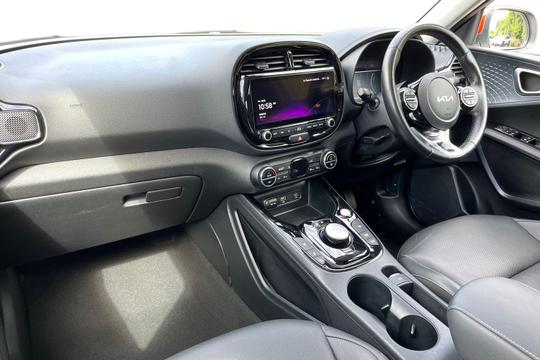 Kia Soul Photo autoimg-620e51f5c49fd4463c5351cdfa865aab1a16d11c.jpg
