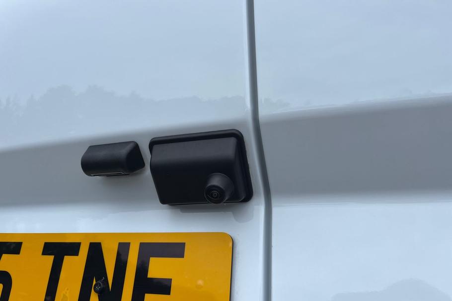 Used Ford TRANSIT CUSTOM DY25TNF 24