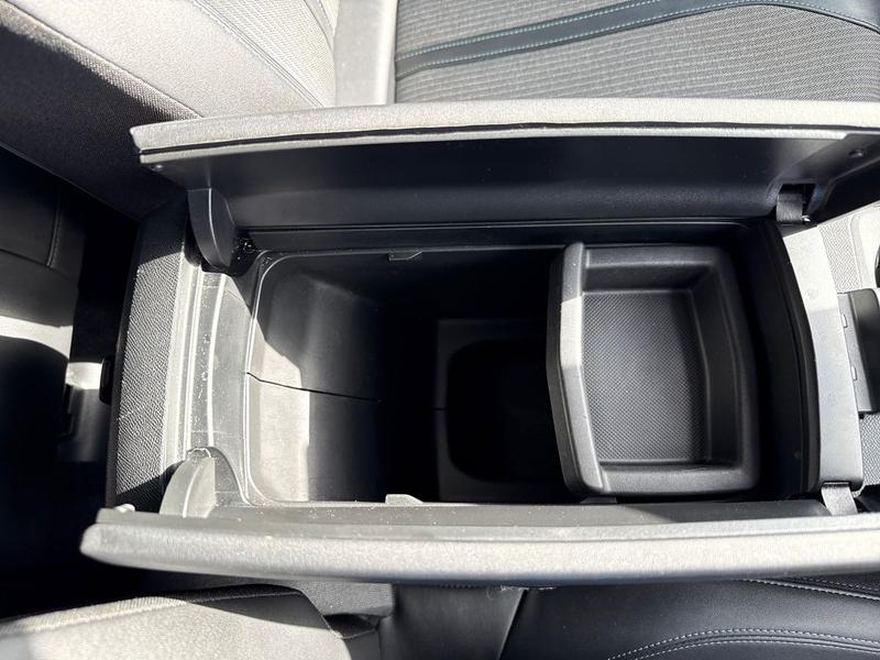 Used Peugeot 3008 EK22WWT 47