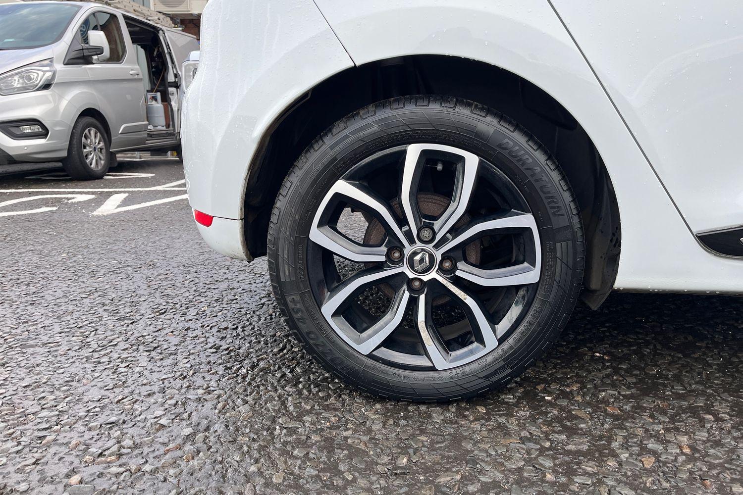 Renault CLIO Photo 7