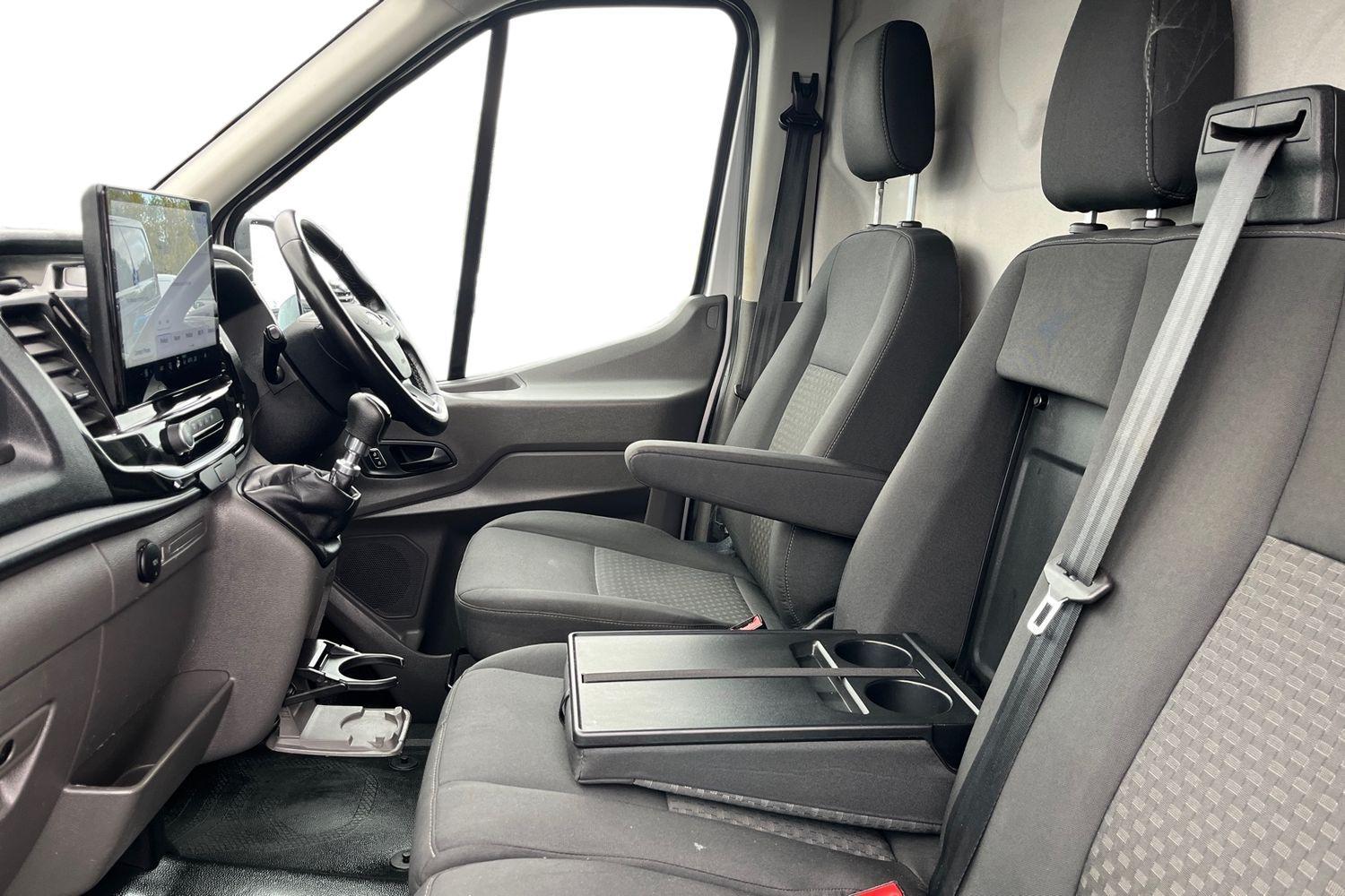 Ford TRANSIT Photo 9
