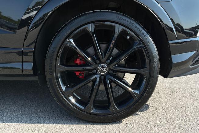 Audi RS Q3 Photo 5