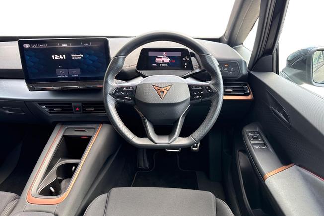 CUPRA Born Photo 11